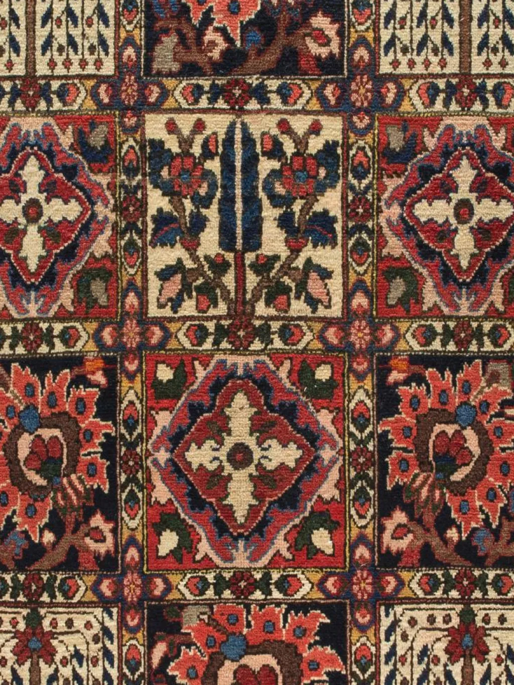 Bachtiar Semiantik|Kibek Hot