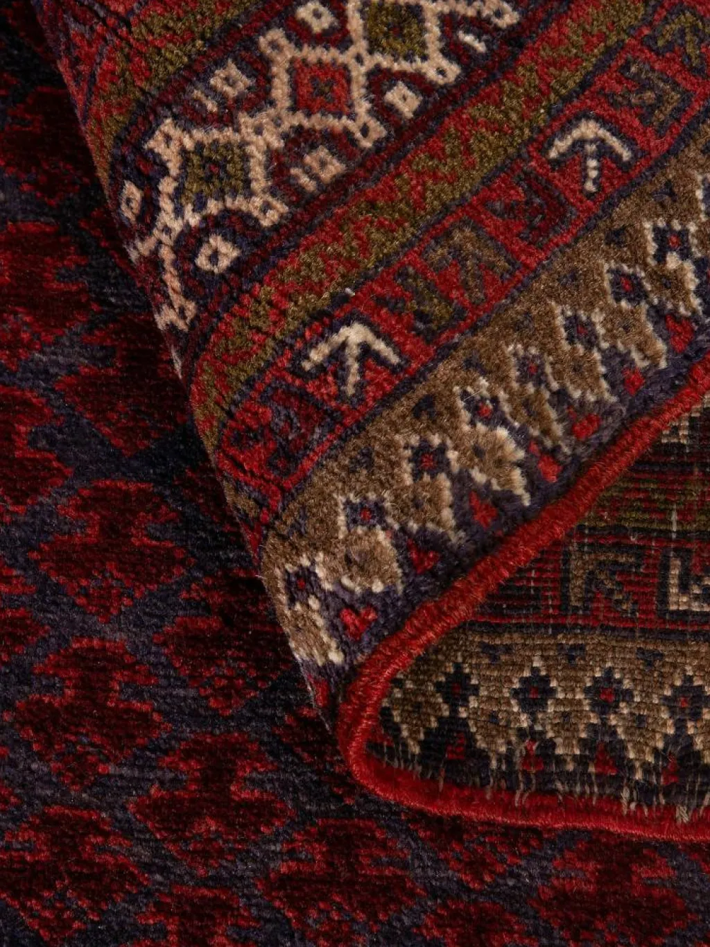 Belutsch|Kibek Discount