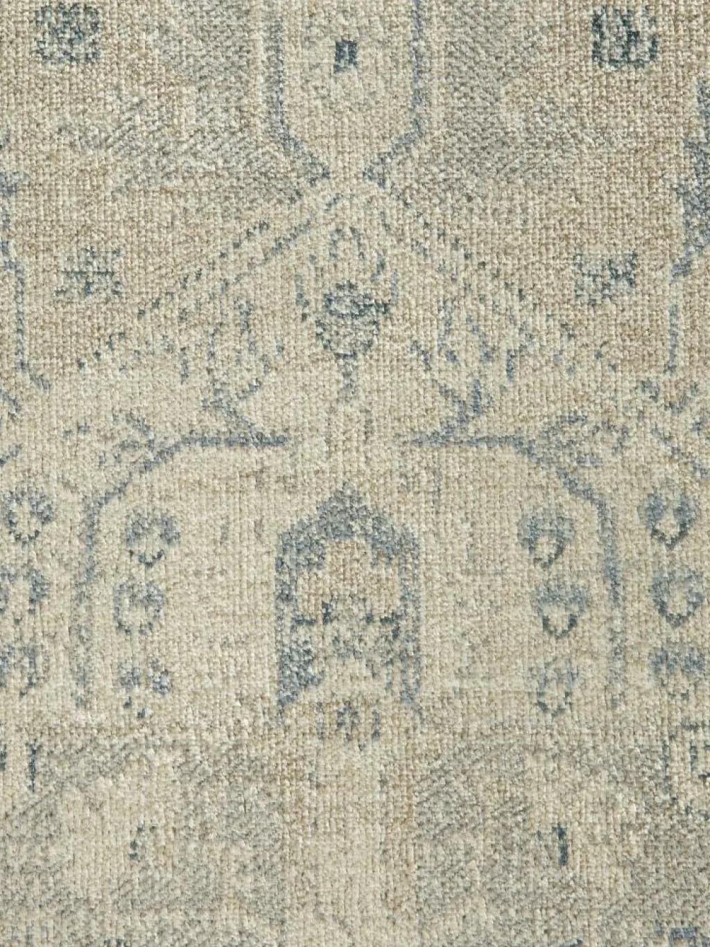 Beshkan|Kibek Outlet