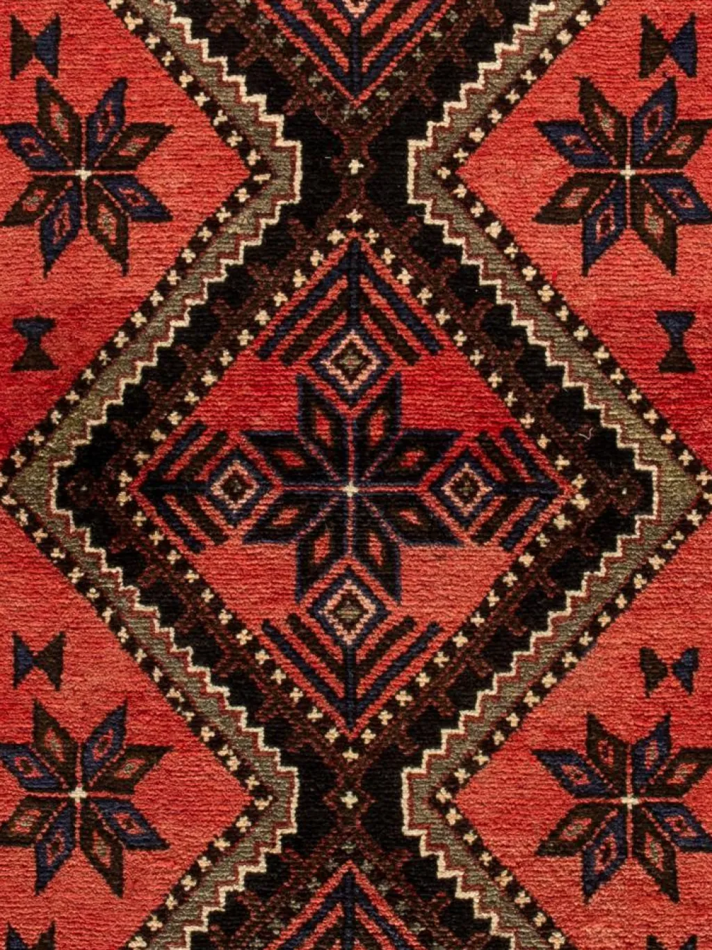 Hamadan|Kibek Discount