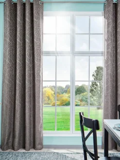 Klara|Kibek Clearance