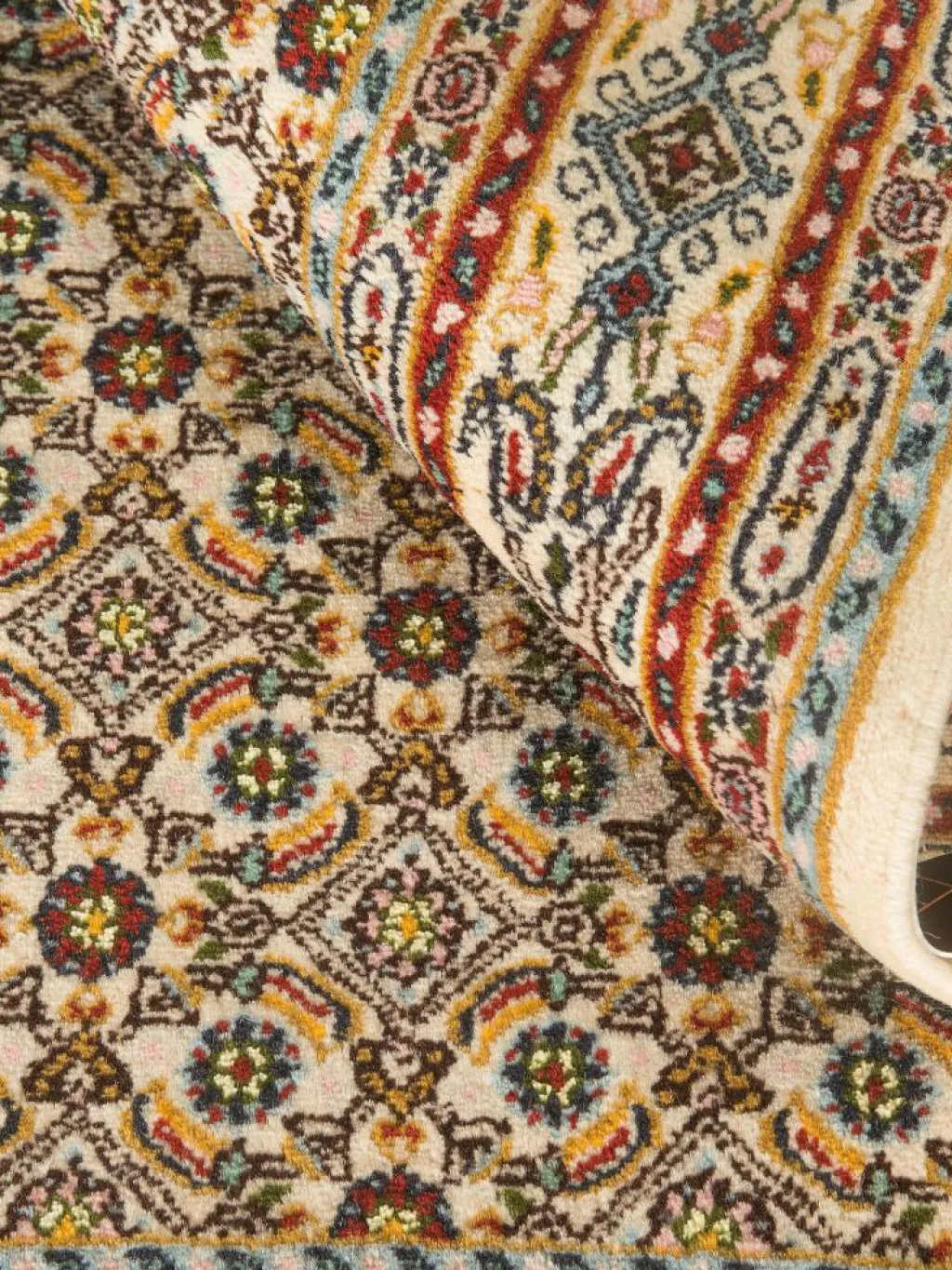 Moud Mahi|Kibek Sale