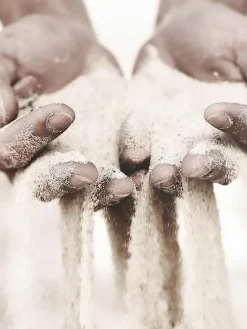 Sandy Hands|Kibek Online