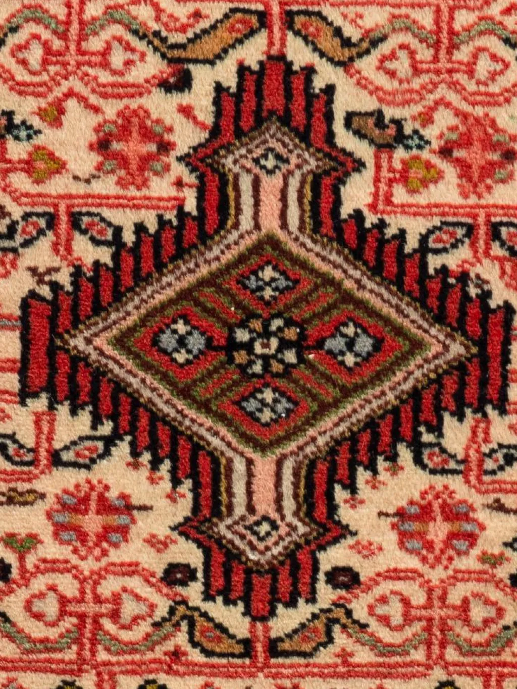 Tadjabad Hamadan|Kibek Hot