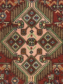 Tadjabad Hamadan|Kibek Hot